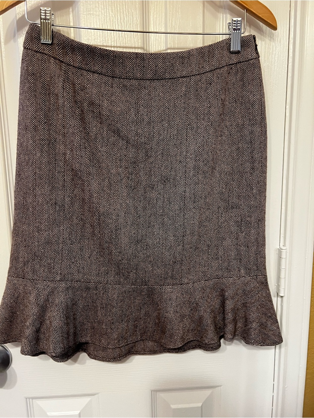 Laundry By Shelli Segal Brown Herringbone Wool Blend Ruffle-Hem Skirt, Size 6